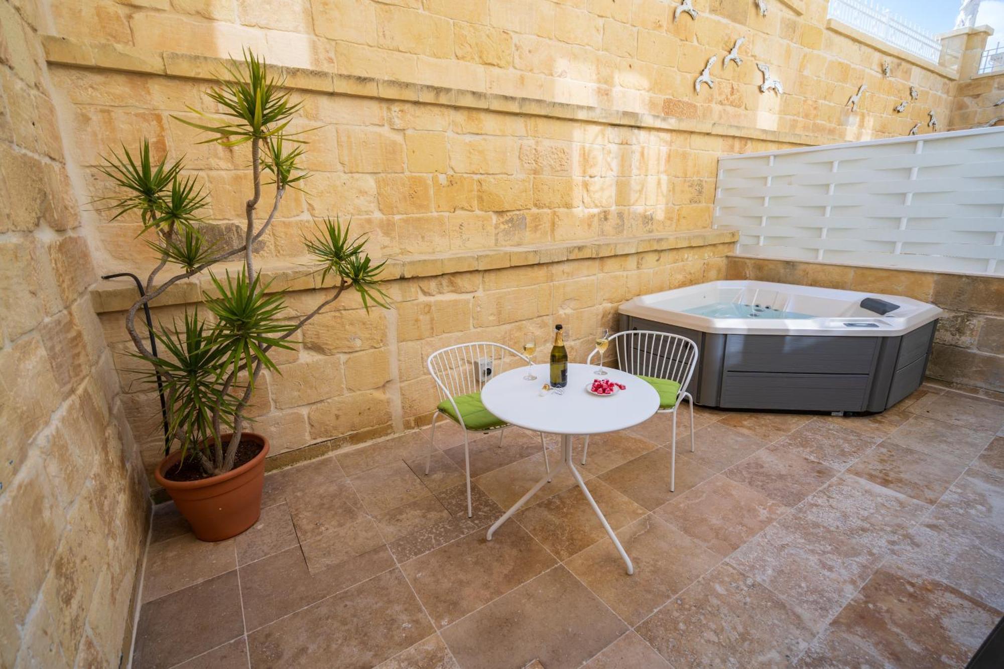 L-Eremita Boutique Hotel Qala Eksteriør bilde